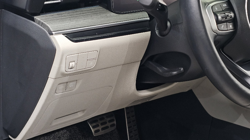 car KIA K5 id61053 photo #16