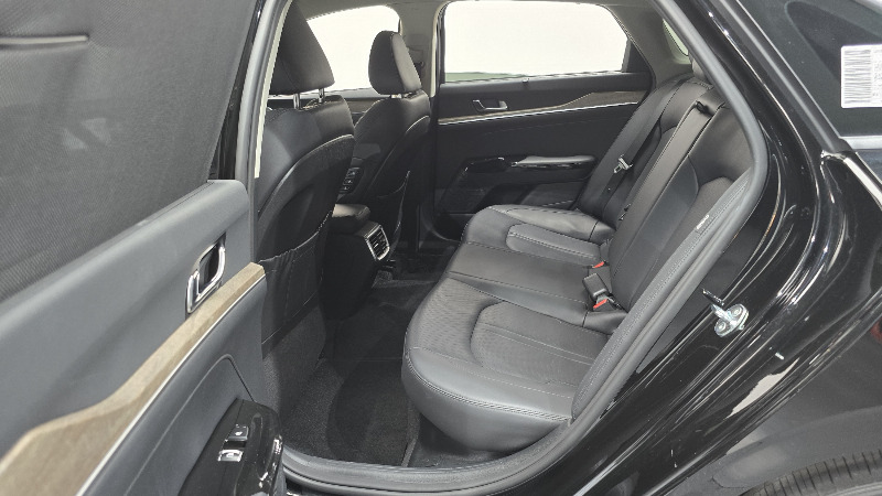 car KIA K5 id61077 photo #11