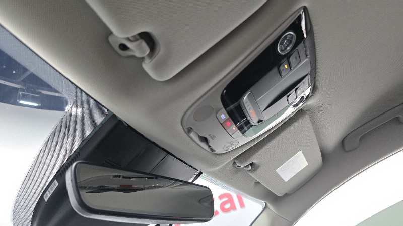 car KIA K5 id61077 photo #18