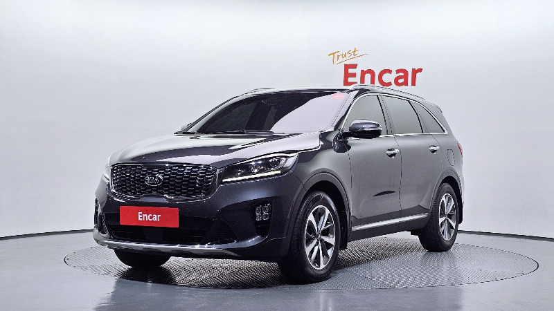 car KIA Sorento id61122 main photo