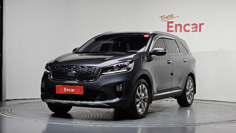 car KIA Sorento id61123 main photo