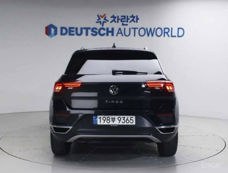 car Volkswagen T-Roc id61166 photo #4