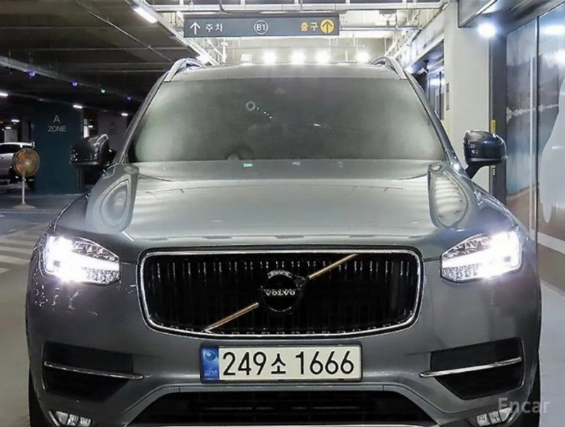 car Volvo XC90 id61192 photo #2