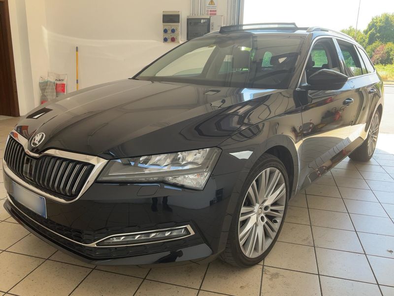 car Skoda Superb id61326 main photo
