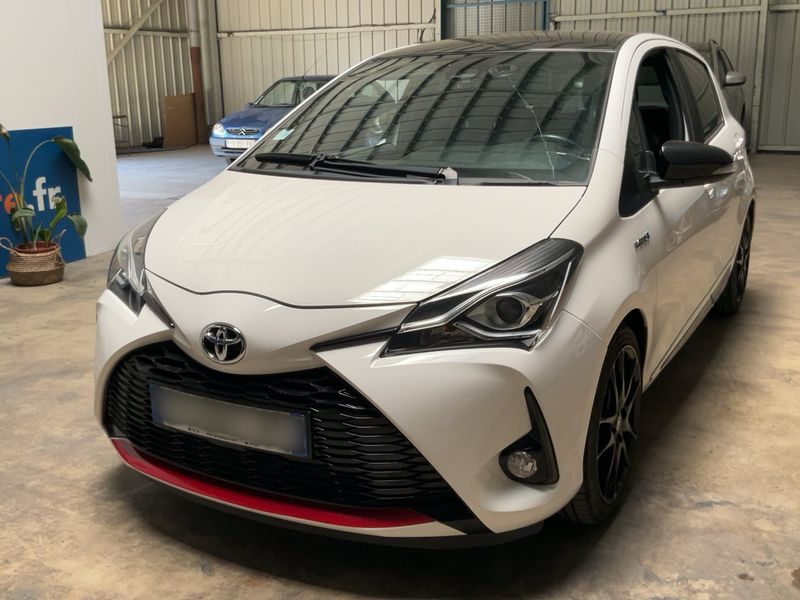 car Toyota Yaris id61367 main photo