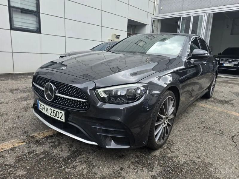 car Mercedes Benz E Class id61553 main photo