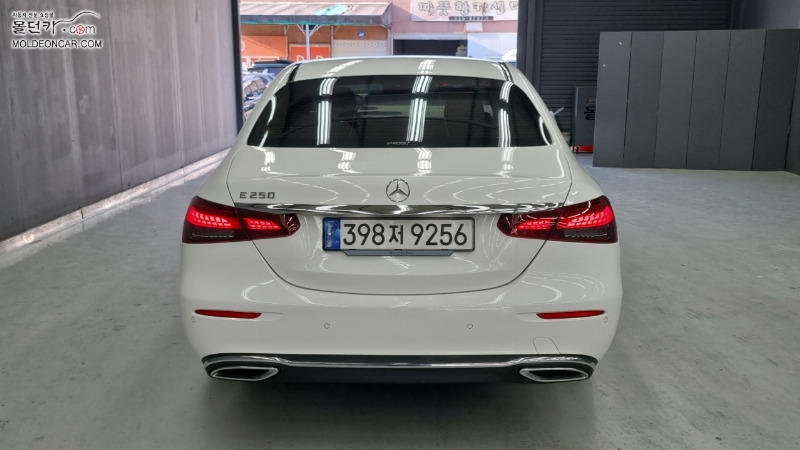 car Mercedes Benz E Class id61585 photo #4