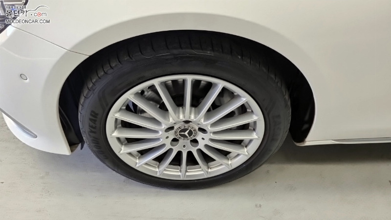car Mercedes Benz E Class id61585 photo #8