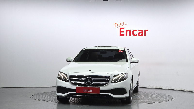 car Mercedes Benz E Class id61592 photo #3