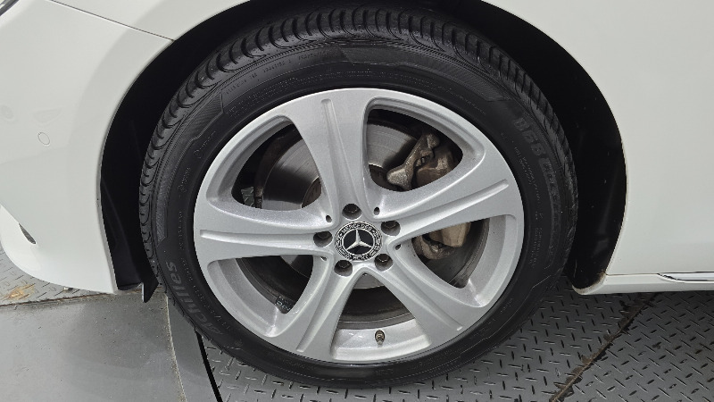 car Mercedes Benz E Class id61592 photo #5