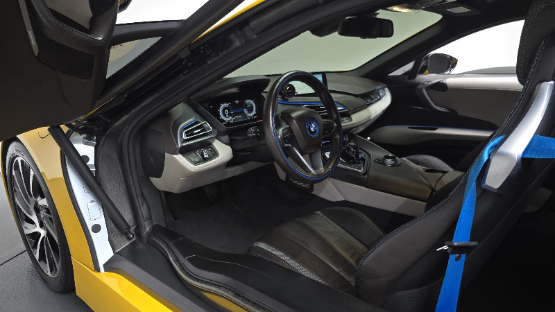 car BMW i8 id61677 photo #10
