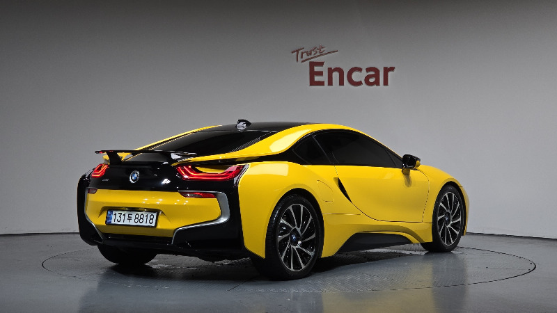 car BMW i8 id61677 photo #2