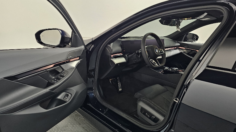 car BMW 5 Series id61802 photo #10