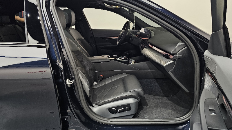 car BMW 5 Series id61802 photo #26