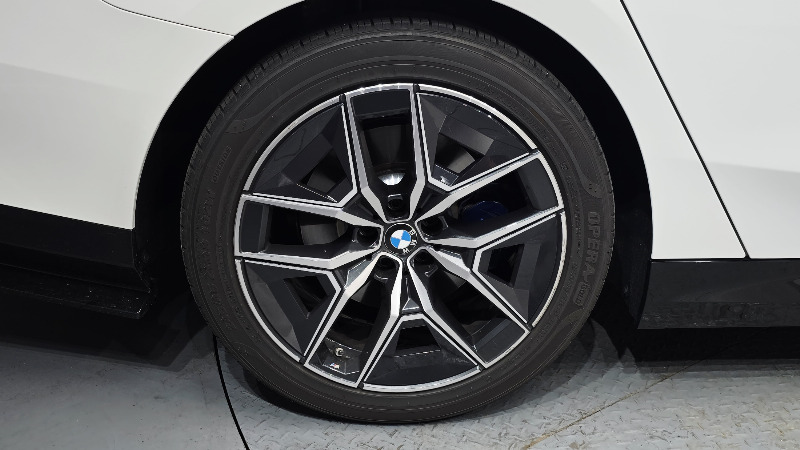 car BMW 5 Series id61803 photo #5