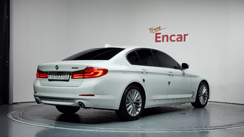 car BMW 5 Series id61806 photo #2