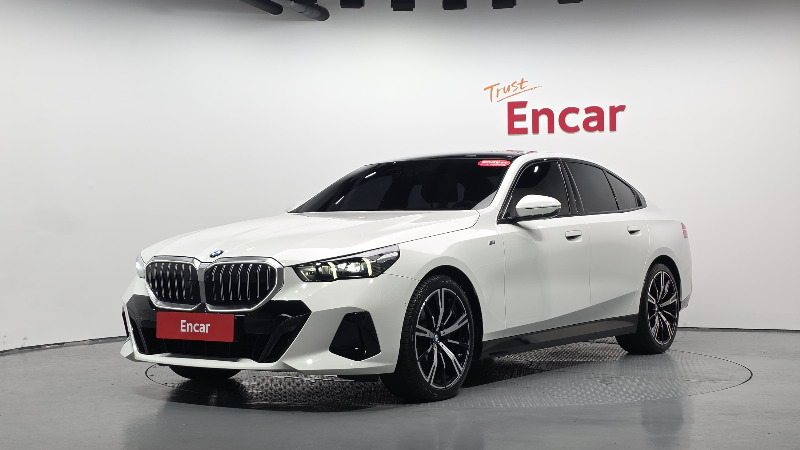 car BMW 5 Series id61808 main photo