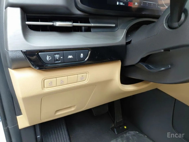 car KIA Carnival id61877 photo #28