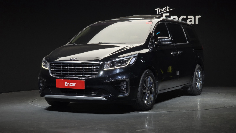 car KIA Carnival id61885 main photo