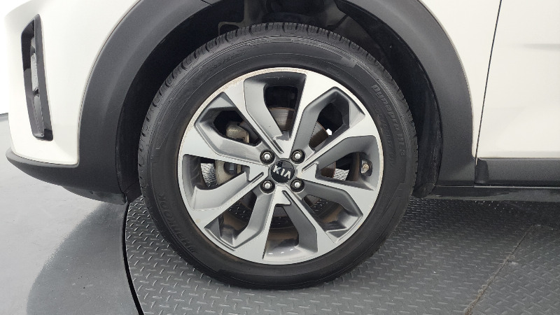 car KIA Stonic id61890 photo #5