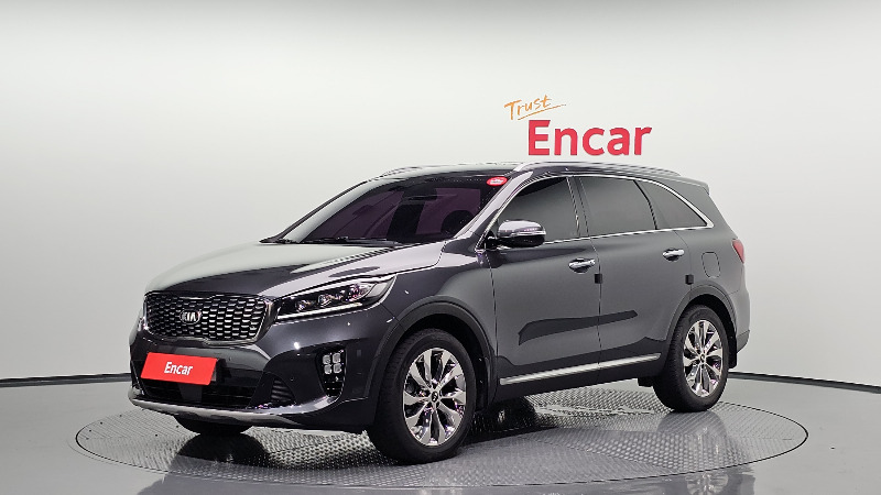 car KIA Sorento id61896 main photo