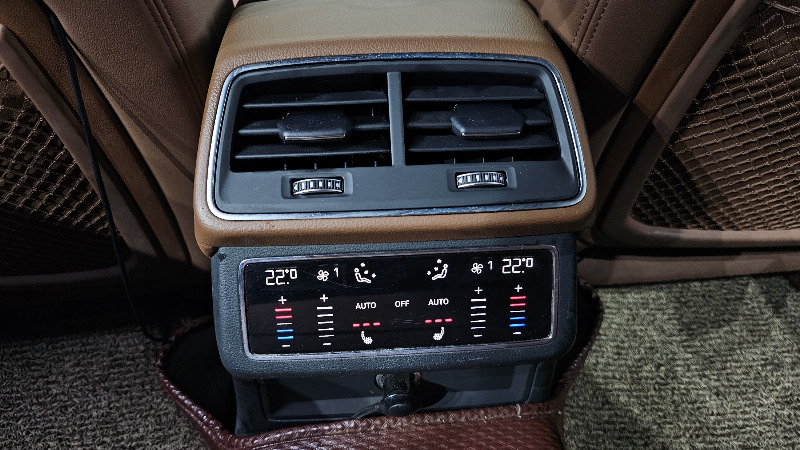 car Audi A6 id61992 photo #19