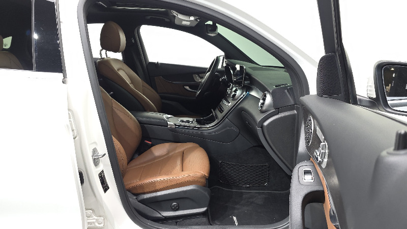 car Mercedes Benz GLC id62151 photo #11