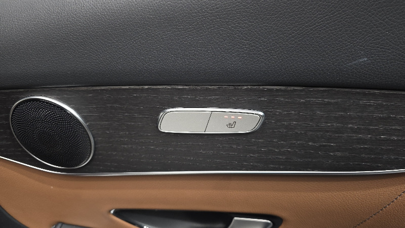 car Mercedes Benz GLC id62151 photo #18
