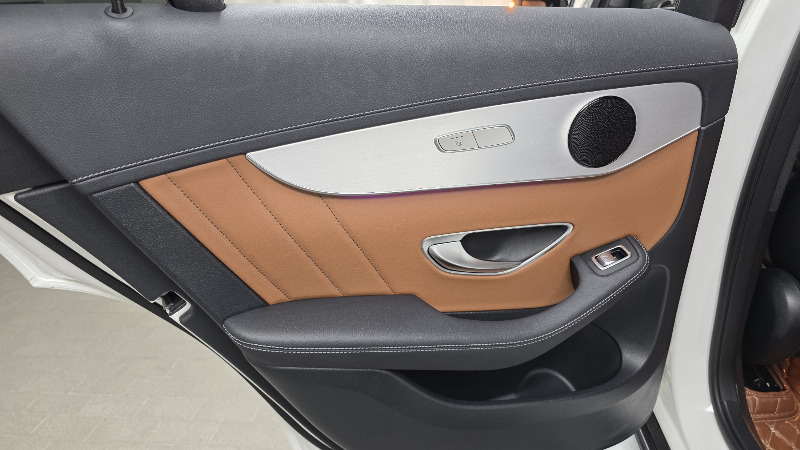 car Mercedes Benz GLC id62155 photo #25