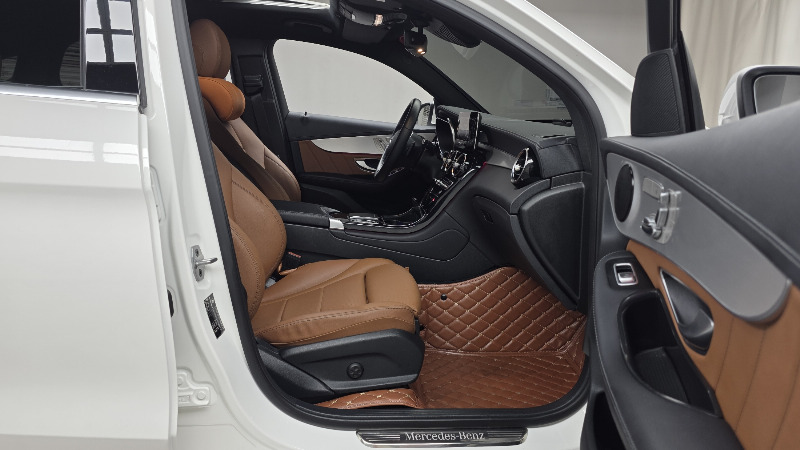 car Mercedes Benz GLC id62155 photo #26
