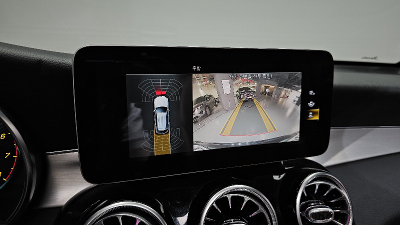 car Mercedes Benz GLC id62162 photo #14