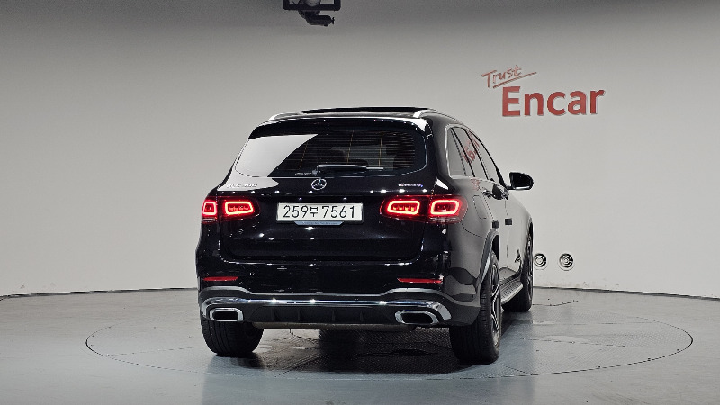 car Mercedes Benz GLC id62162 photo #4