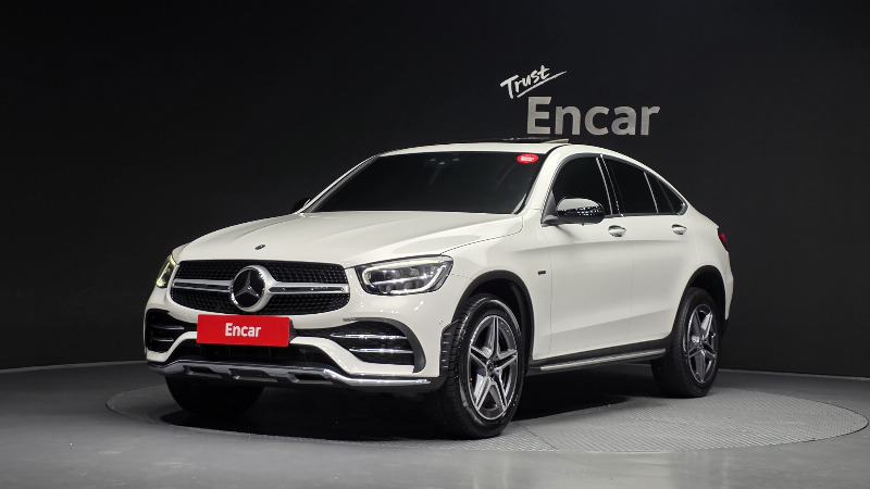 car Mercedes Benz GLC id62165 main photo
