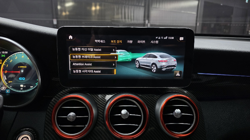 car Mercedes Benz GLC id62165 photo #16