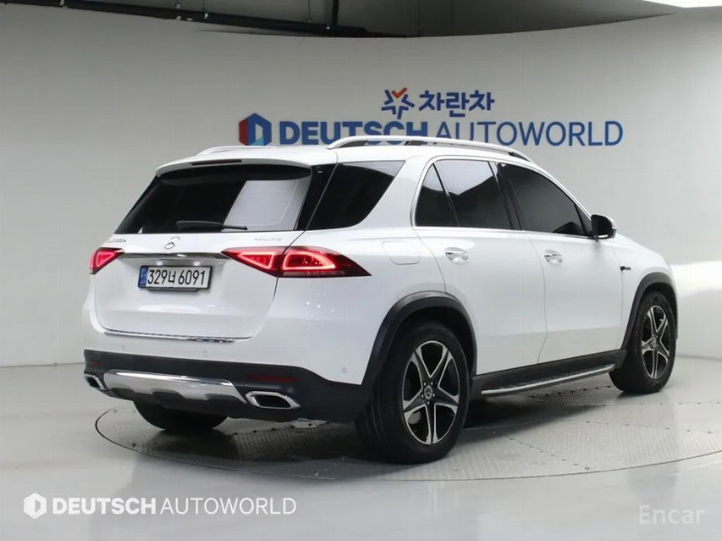 car Mercedes Benz GLE id62267 photo #2