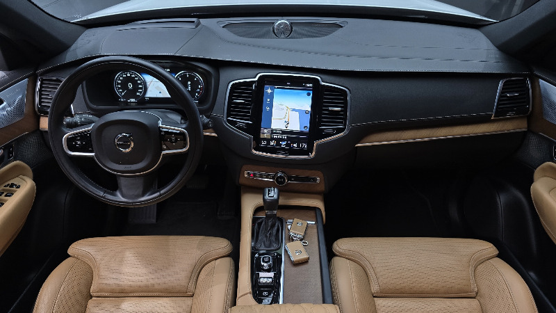 car Volvo XC90 id62293 photo #7