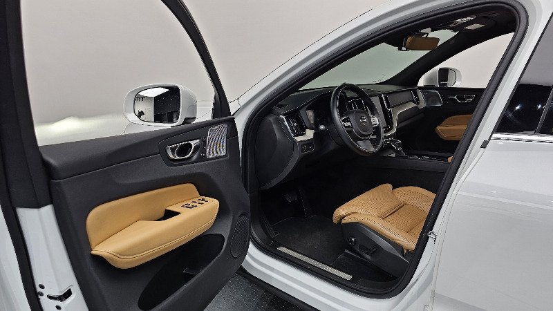 car Volvo XC60 id62300 photo #10