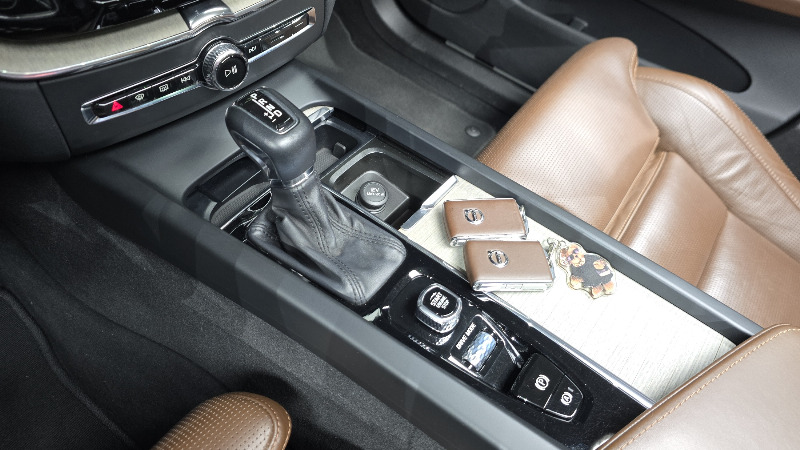 car Volvo XC60 id62302 photo #9