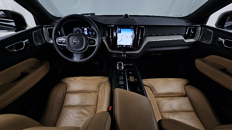 car Volvo XC60 id62308 photo #7