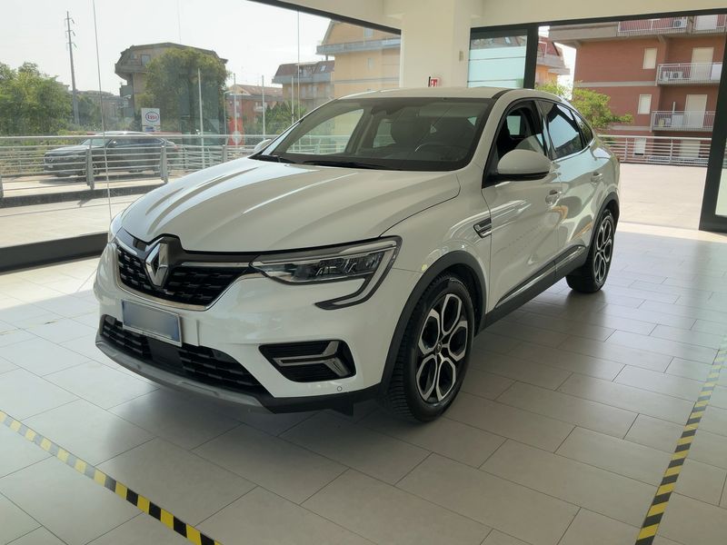 car Renault Arkana id62322 main photo