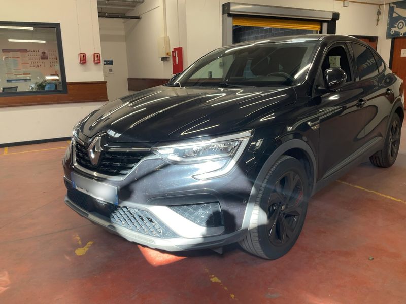 car Renault Arkana id62324 main photo