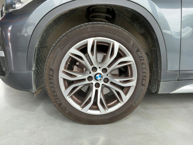 car BMW X1 id62345 photo #7