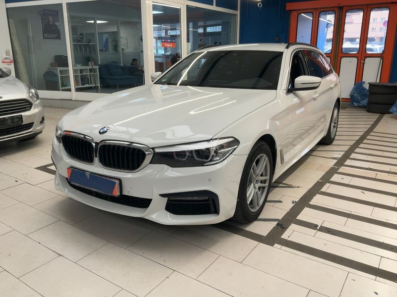 car BMW 5 Series id62397 main photo