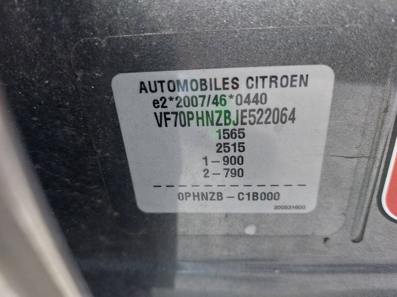 car Citroën C4 Cactus id62514 photo #16