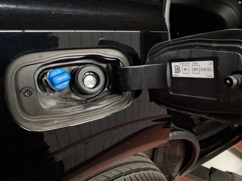 car Volvo XC60 id62660 photo #19