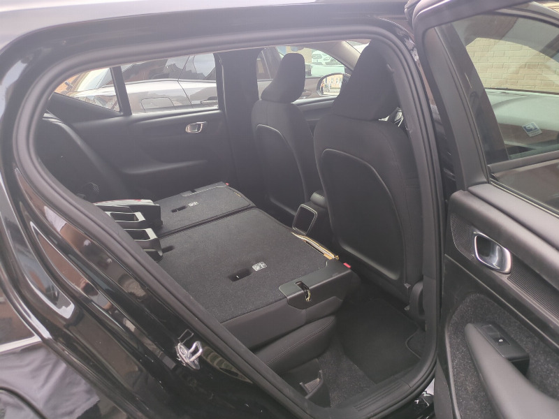 car Volvo XC40 id62696 photo #6