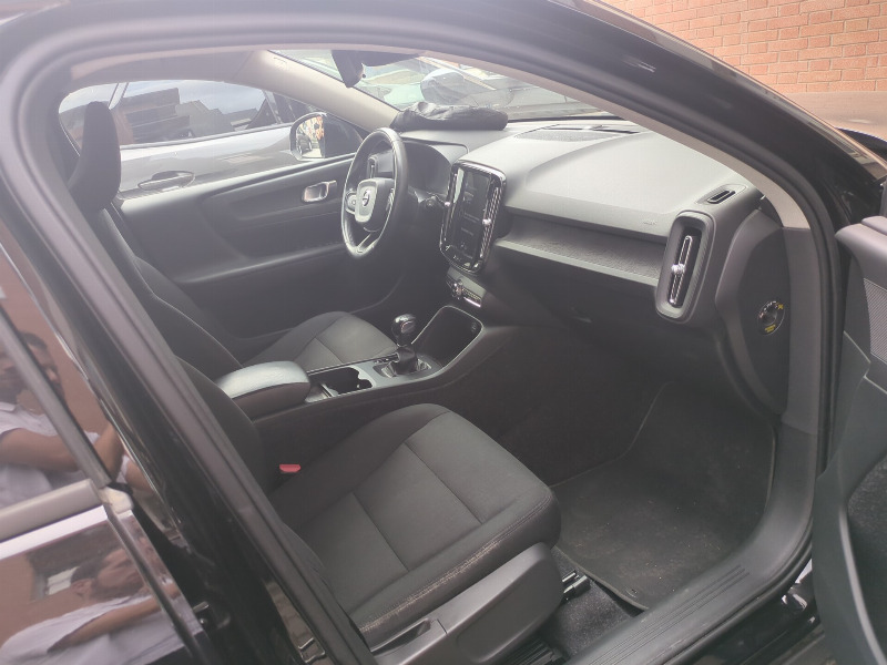 car Volvo XC40 id62696 photo #7