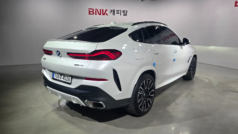 car BMW X6 id62812 photo #2