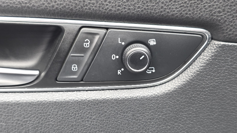 car Volkswagen Passat id62823 photo #28