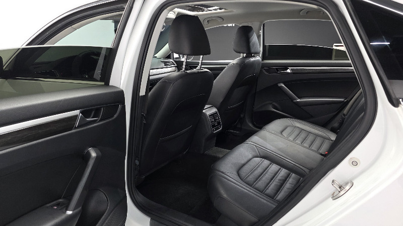 car Volkswagen Passat id62826 photo #12